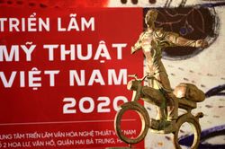 Khai mạc Triển lãm Mỹ thuật Việt Nam 2020
