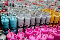 Giá gas tăng lần thứ 5 liên tiếp