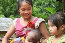 Trẻ em không phải là cô dâu