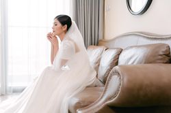 Diễn viên Thu Hoài đẹp tinh khôi trong không gian cưới