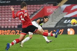 'Nhiều CLB sẽ hối tiếc vì không ký hợp đồng với Cavani'