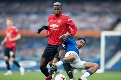 BLV Quang Huy: 'Pogba vào sân chỉ gây nên rắc rối'