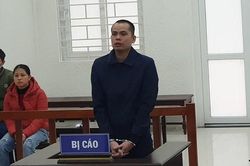 Chồng xuống tay tàn độc với vợ vì bị từ chối nói chuyện