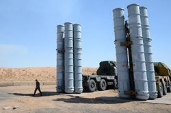 Nga triển khai S-300 đến quần đảo tranh chấp gần Nhật Bản