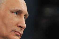 Khi ông Putin cất 'quả đấm sắt' để trình diễn 'uy lực ngầm' và chiến thuật mới