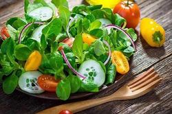 Những căn bệnh nguy hiểm dễ gặp phải khi lười ăn rau xanh