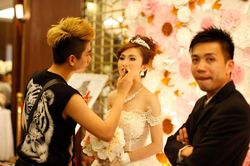 Vợ Minh Nhựa không ngần ngại đăng ảnh 'dìm' chồng giàu, bản thân đẹp là đủ
