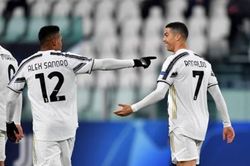 Ronaldo chính thức cán mốc 750 bàn thắng trong sự nghiệp