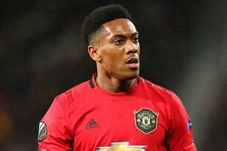 Anthony Martial: Đứa trẻ to xác