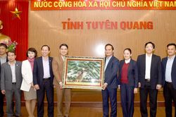 Đoàn công tác tỉnh Quảng Nam thăm và làm việc tại tỉnh
