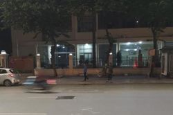 Hà Nội: Điều tra nguyên nhân ông lão 70 tuổi chết bất thường trên đường