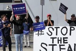 Nhóm TT Donald Trump tung bằng chứng 'gây sốc' cáo buộc gian lận bầu cử