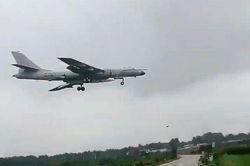 Máy bay ném bom Trung Quốc khiến Mỹ lo 'sốt vó'