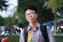 Chàng trai thạo 2 ngoại ngữ trở thành sinh viên xuất sắc trường y