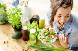 Vai trò của dinh dưỡng với sức khỏe sinh sản nữ