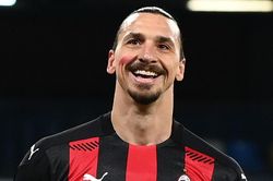 Ibrahimovic tiết lộ lần giải nghệ hụt ở AC Milan