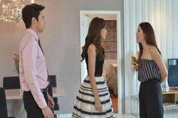 Tôi chết đứng khi thấy mặt kẻ thứ ba