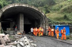 Tai nạn hầm mỏ ở Trung Quốc, hơn 20 người bị mắc kẹt