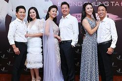 Nhan sắc bà xã của tam ca nhạc đỏ