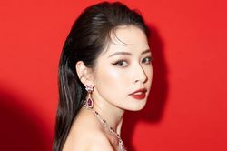 Chi Pu phân trần về sự cố hát live lệch tông