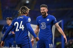 Giroud lại tỏa sáng, Chelsea ngược dòng ấn tượng
