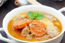 Món ngon cuối tuần: Ấm bụng ngày đông với gà nấu pate