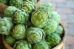 Có nên uống thảo dược hằng ngày để mát gan?
