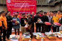 Chương trình 'Kết nối, sẻ chia và lan tỏa' tại xã Pa Thơm