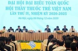 Thầy thuốc trẻ cần xem niềm tin của bệnh nhân, của xã hội là mục tiêu phấn đấu