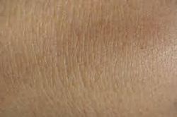 Da điện tử có thể cảm nhận nhiệt độ và kích thích cơ học