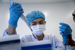 Tiêu chí chọn người tiêm thử vaccine Covid-19 của Việt Nam