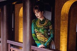 Ngọc Trinh hóa minh tinh thời xưa