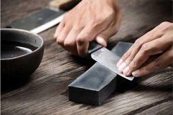 Bí quyết mài dao sắc nhọn của đầu bếp nổi tiếng thế giới