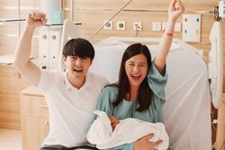 Bé Winnie mới hơn 1 tháng tuổi, Đông Nhi đã tiết lộ 'tài sản to bự' sau này dành cho con