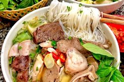 Loạt món từ lòng hút khách ngày lạnh
