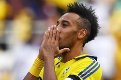 Aubameyang bị phạt 10.000 USD vì phát ngôn trên mạng xã hội