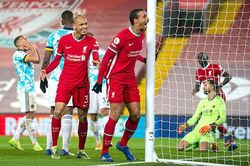 Trực tiếp Midtjylland vs Liverpool: Vì sao Liverpool không cần mua trung vệ?