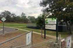 Australia: 13 học sinh nhập viện do sét đánh