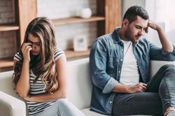 Vợ đánh ghen 'hiền lành' khiến chồng tâm phục khẩu phục