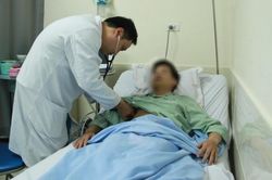 Người đàn ông 31 tuổi bị đột quỵ tim do hút thuốc lá