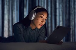 Tai nghe không dây mới của Apple có gì nổi bật?