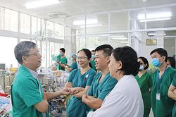 'Nghề của chúng ta là cứu người, và luôn không ngừng cập nhật kiến thức mới'