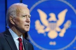 Ông Joe Biden hứa sẽ tiêm 100 triệu liều vắc-xin COVID-19 cho người dân Mỹ