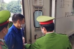 Xét xử vụ án tại CDC Hà Nội: Các bị cáo gây thiệt hại cho Nhà nước hơn 5,4 tỷ đồng