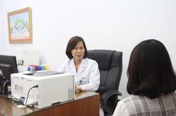 Chăm sóc sức khỏe vị thành niên: Đừng để con lớn mà cha mẹ vẫn 'đứng yên'