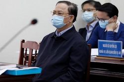 Cựu Thứ trưởng Bộ Quốc phòng xin được cải tạo không giam giữ