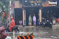 Rác thải gây nên ngập hay bất cập quy hoạch chỉnh trang đô thị?