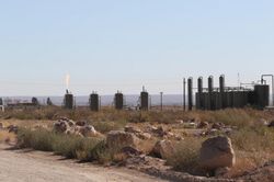 Một đường ống khí đốt ở bể Permian đã bị ngừng lắp đặt do tác động của đại dịch