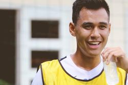Chuyển nhượng V-League: Trung vệ HAGL hoàn tất thủ tục nhập tịch Việt Nam