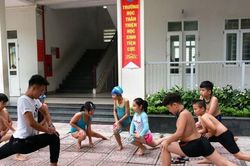 Phòng chống tai nạn thương tích, đuối nước: Không thể học bơi trên bờ
